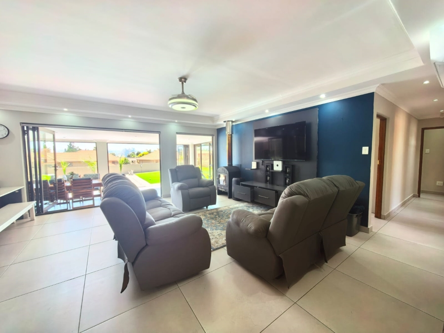 3 Bedroom Property for Sale in Vaalpark Free State